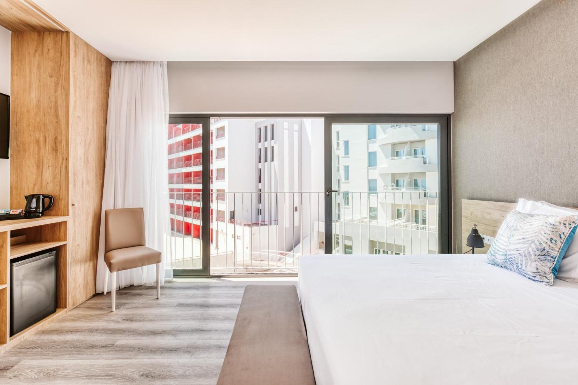 Vila Baleira Funchal Bilik gambar